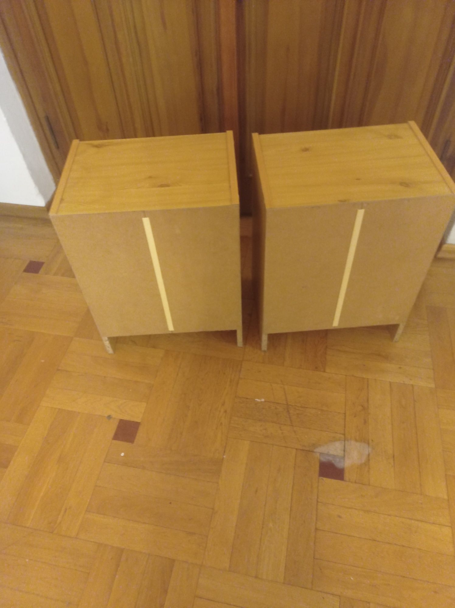 Stolik nocny dwie sztuki