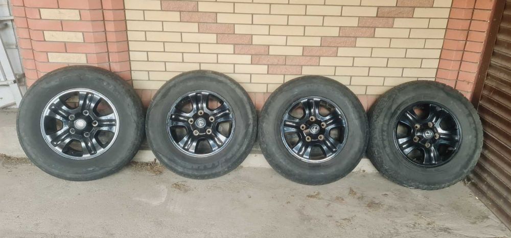 Колеса в сборе диски и шины 265/70R17 LX470 и LC100