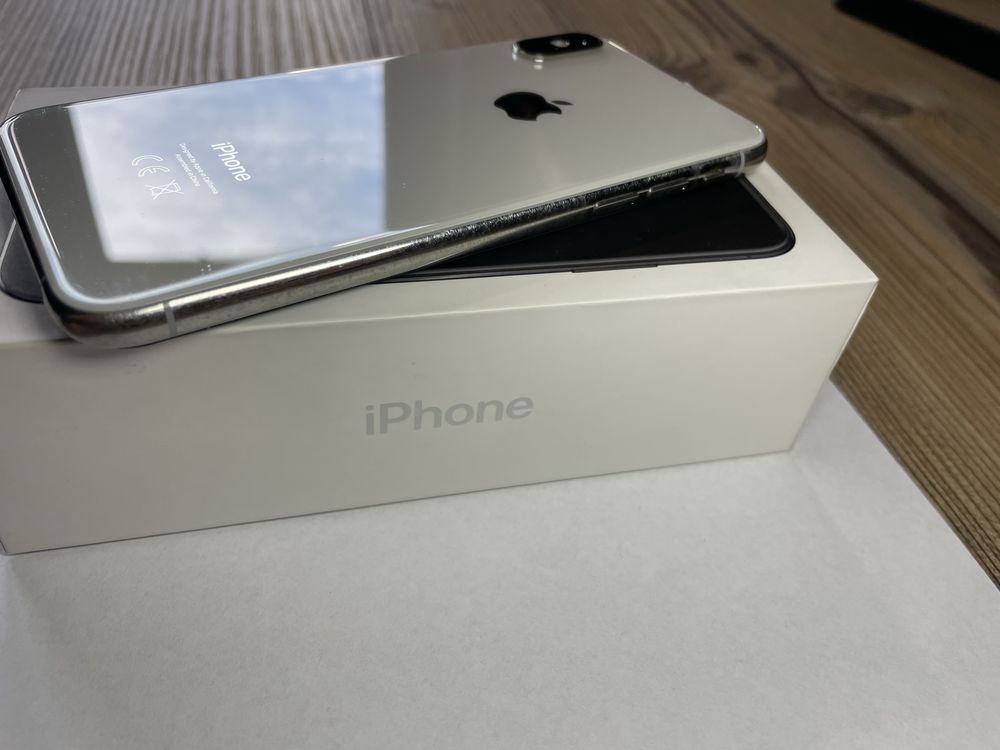 iPhone XS 256GB Biały – Bardzo dobry stan, z pudełkiem Bateria 73%