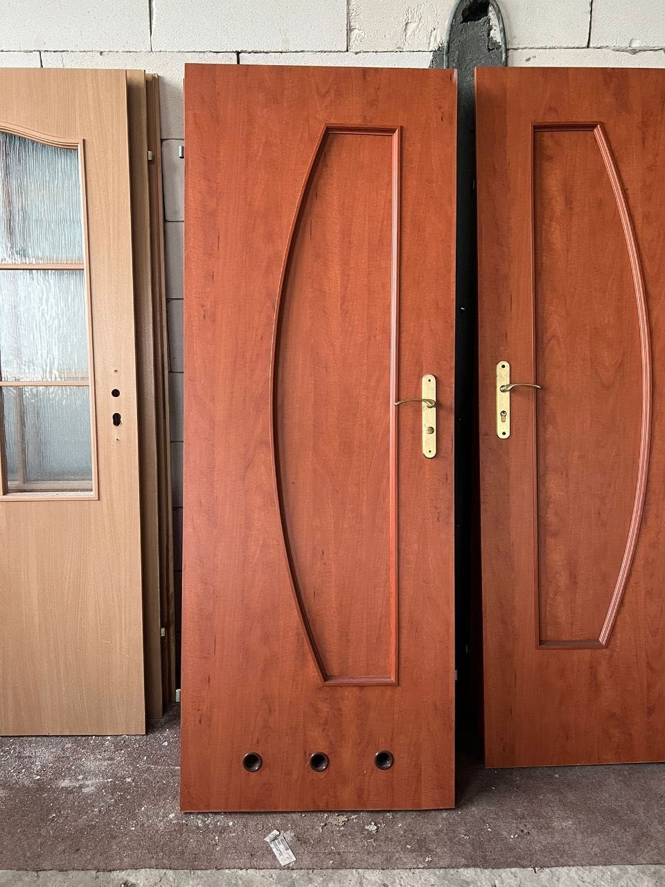 Drzwi wewnętrzne kolor Mahoń