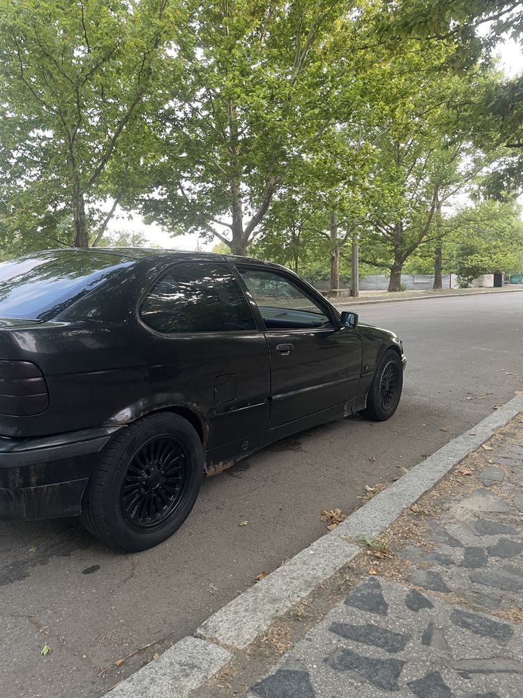 Продам Е36 compact
