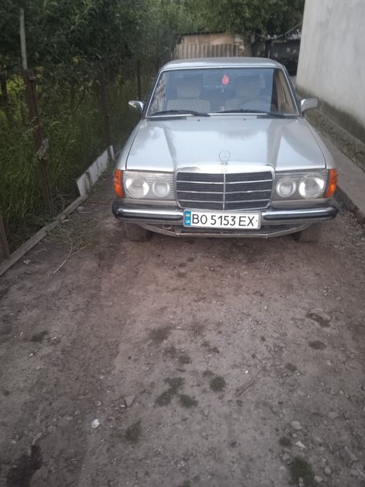 Продам Мерседес бензиновий
