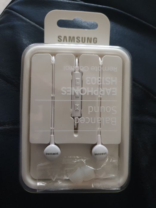 Auriculares Samsung S8/S9/S10 originais (novos)