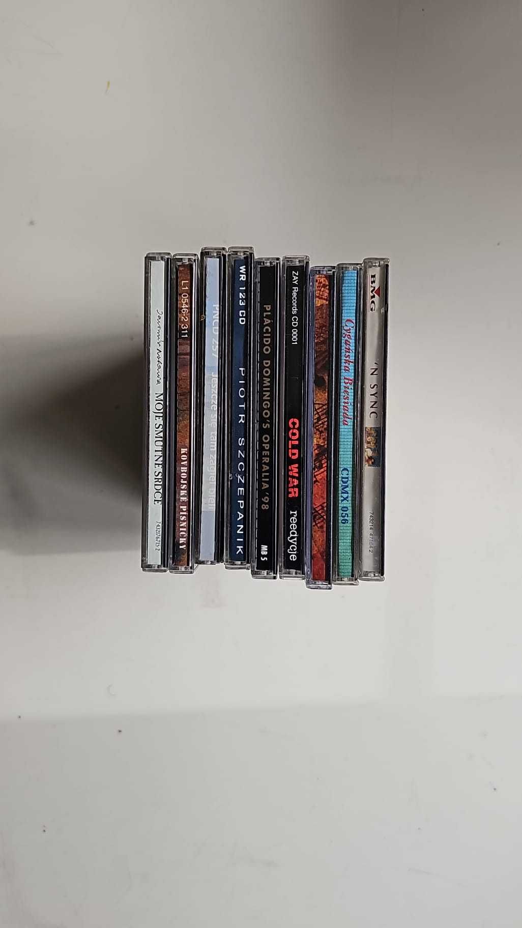 Zbiór 6 losowo wybranych płyt CD
