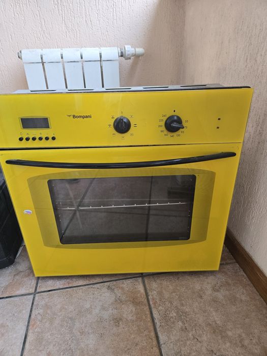 Продам встроеную электодуховку Bompani