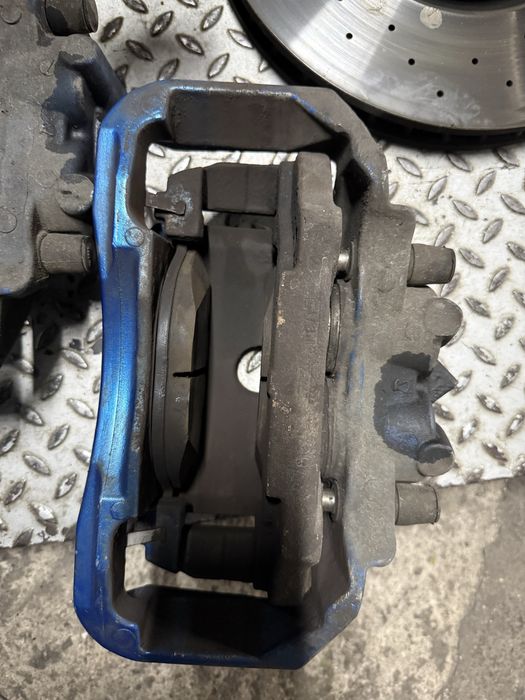 Тормоза BMW E60 (суппорта, диски)