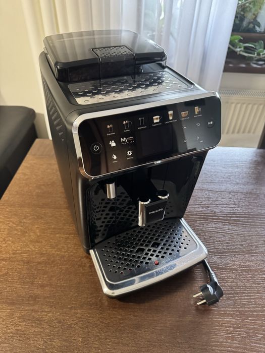 Ekspres Philips LatteGo 5400