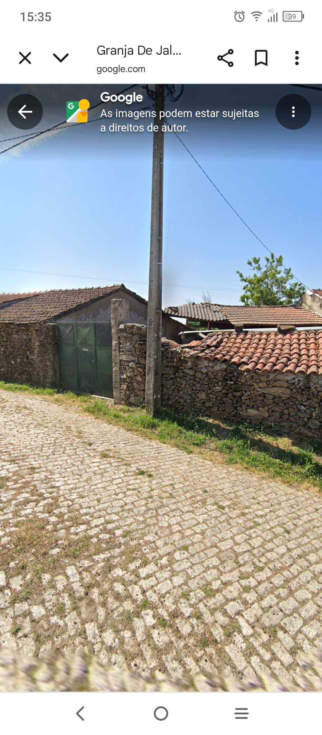 Moradia única ,  com ótima localização