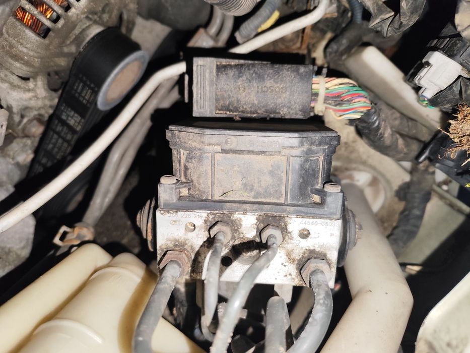 Toyota Avensis T25 1.8 / 2.0 VVt-i pompa hamulcowa ABS 0265.225.319