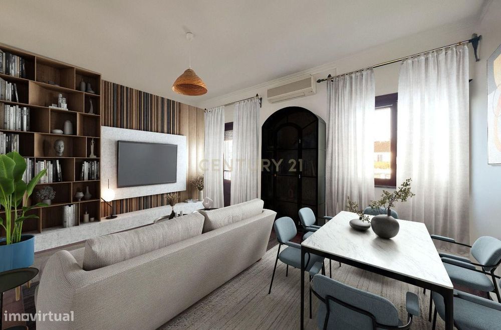 Apartamento T2 , Centro de Beja, 74 m2, duas varandas