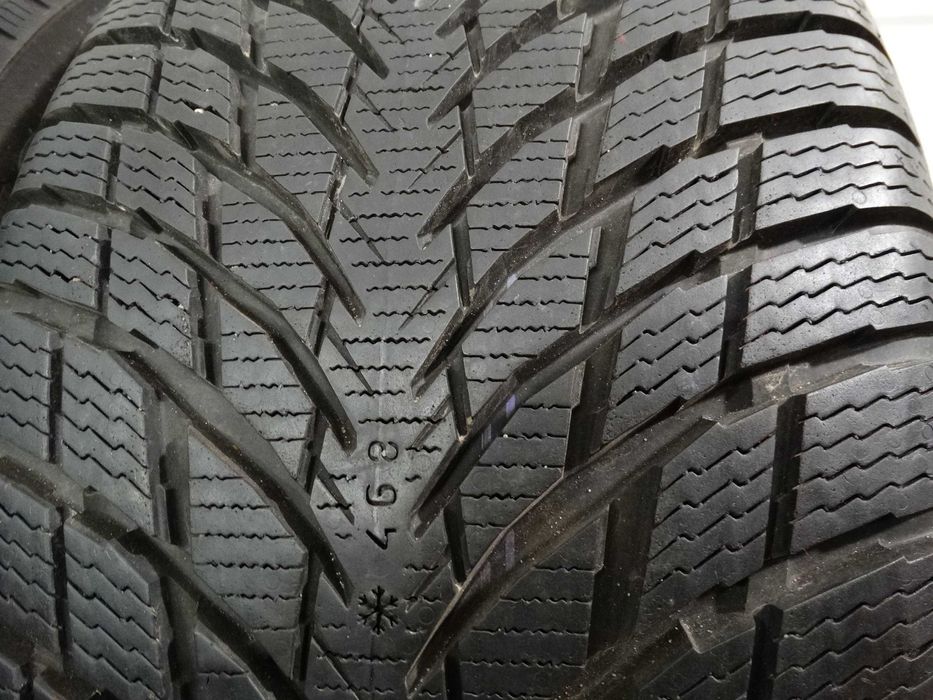 Opony Zimowe 2 Sztuki 225/55/17 Nokian Super Stan Jak Nowe !!!