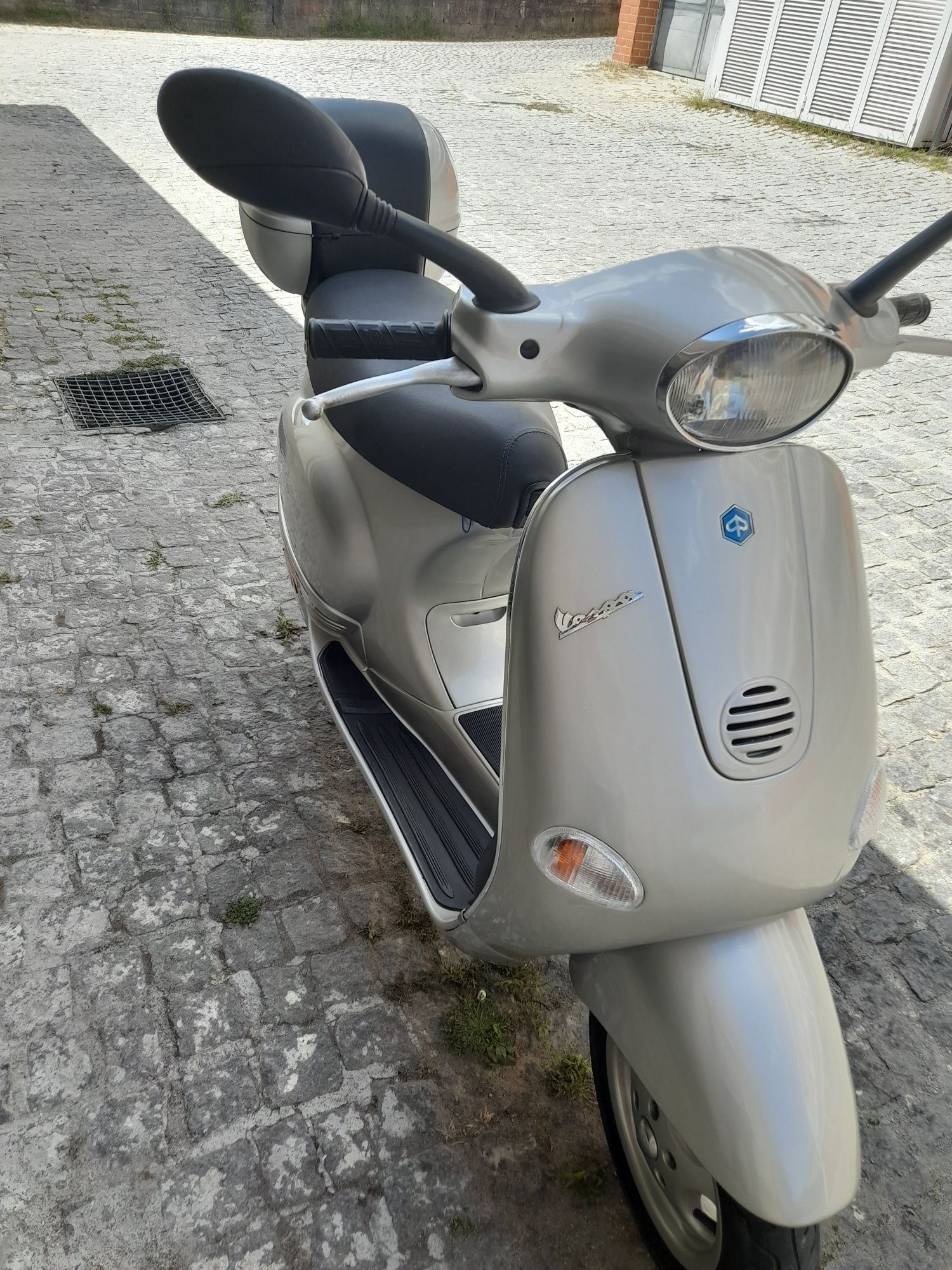 Vespa ET 4 150cc