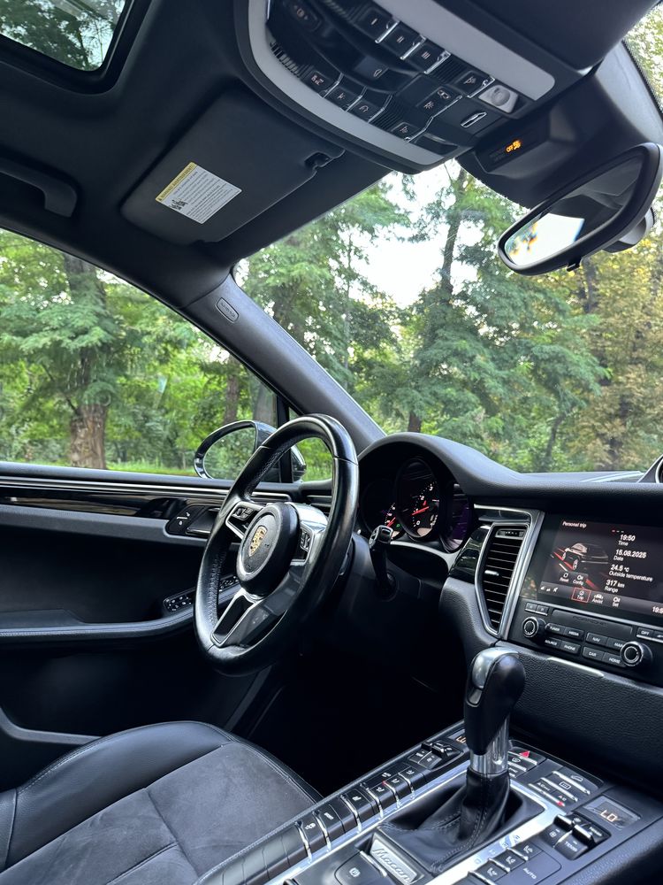 Porsche Macan 2017 2.0 PDK