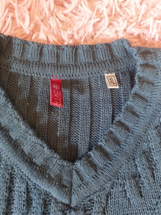 Джемпера чоловічі різні