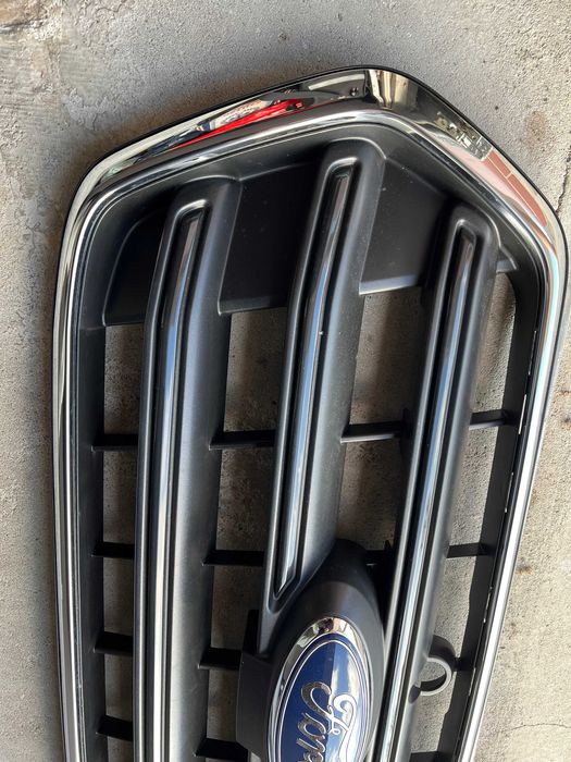 Grill atrapa chłodnicy Ford Transit mk8