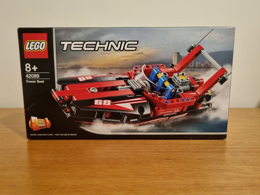 LEGO Technic 42089 - Power Boat [novo e selado]