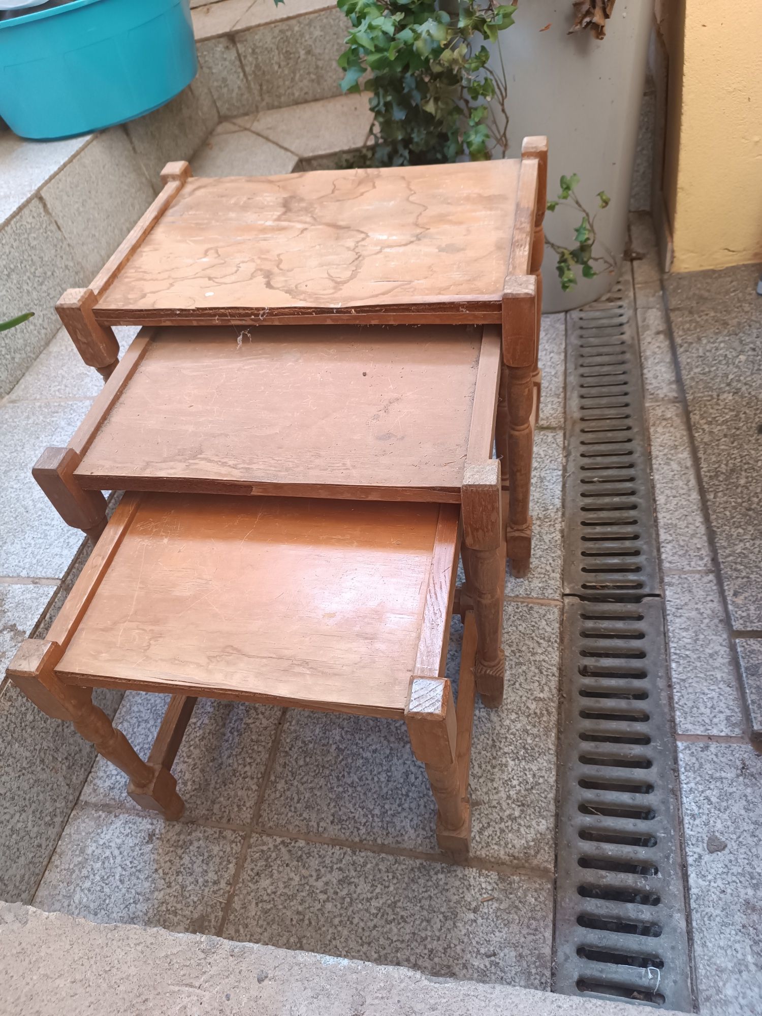 Conjunto de mesas