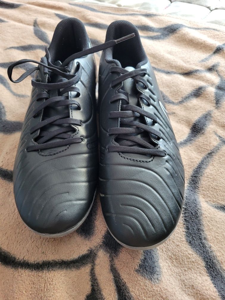 Sprzedam korki nike tiempo roz.43