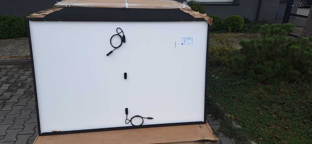 Panele fotowoltaiczne LONGI 410W czarna rama  1722x1134x30