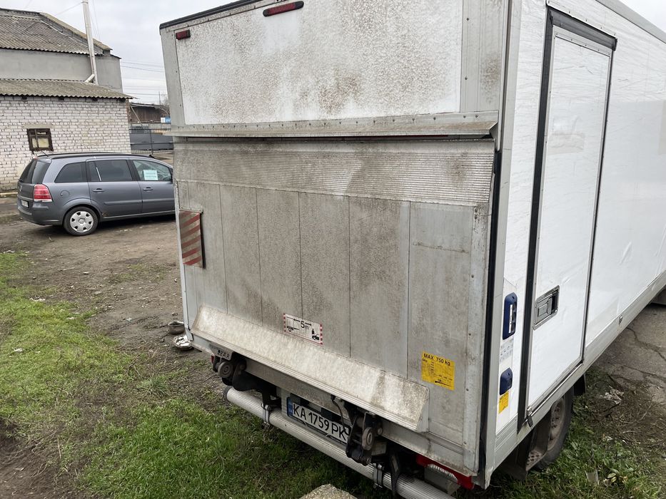IVECO DAILY 35S16 холодильник гідроборт автомат