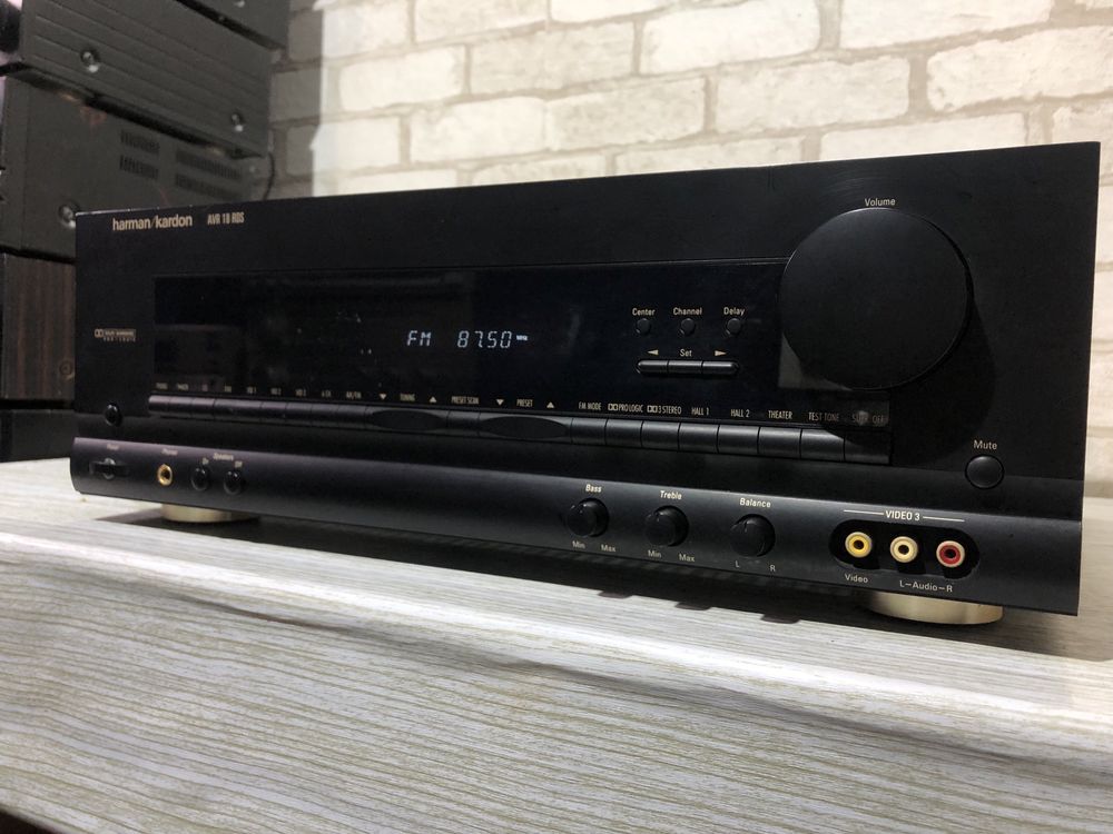 5.1 АV ресивер/підсилювач  Harman Kardon AVR18 2х50Вт! б/у