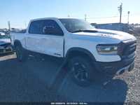 Dodge RAM 5.7 l benzyna V8 395 KM 4x4 5&#039;7 Box