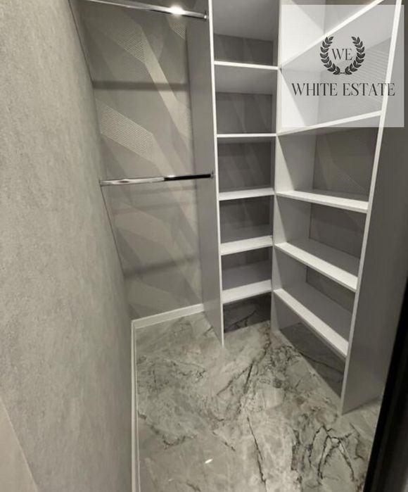 Продаж 2 кім квартири вул. Смакули