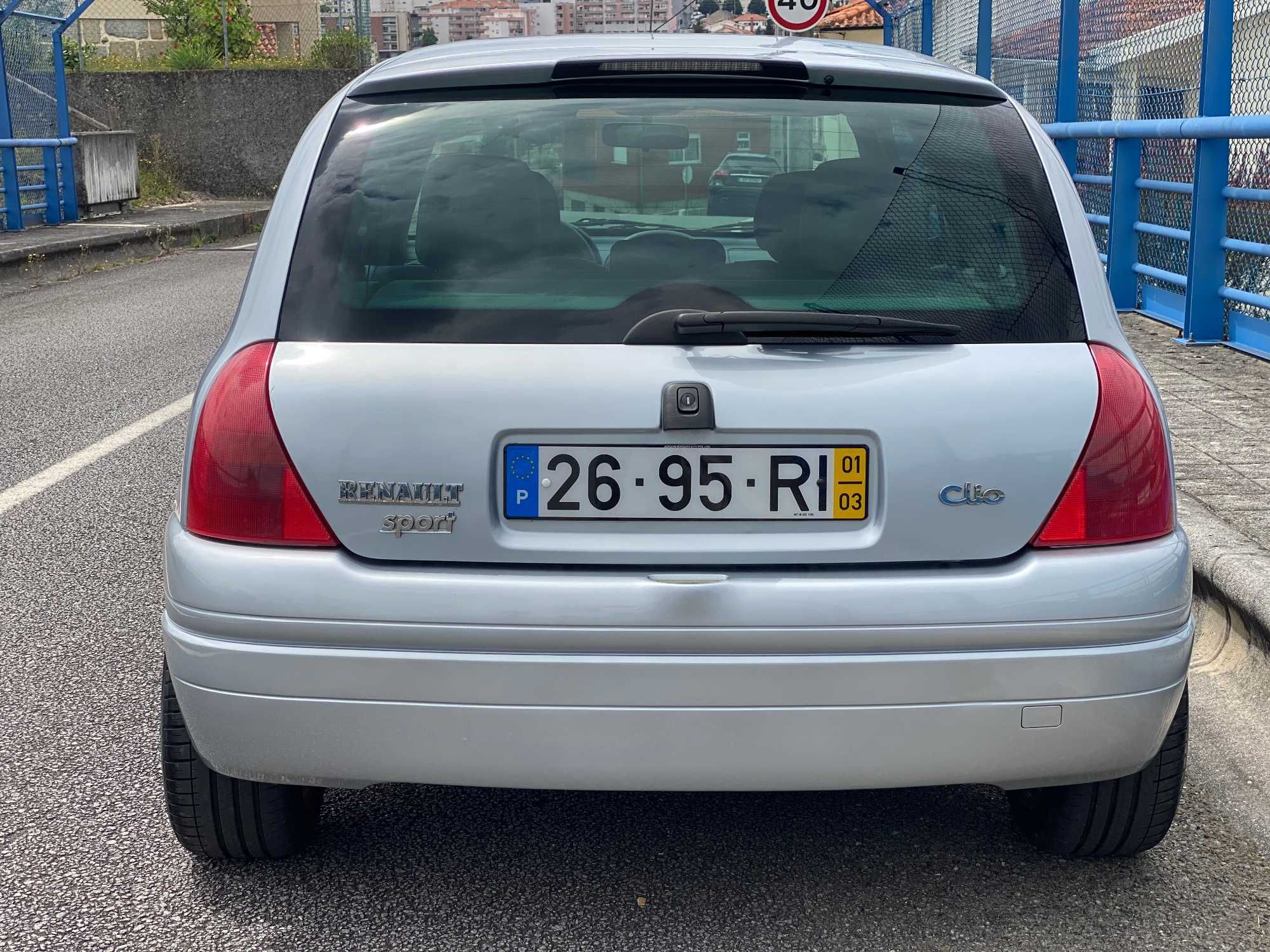 Renault Clio 2.0 SPORT