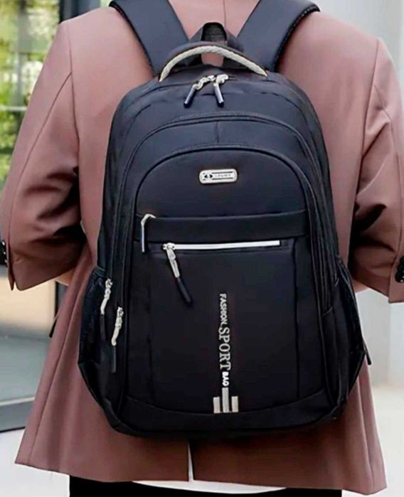 Рюкзак городской SPORTS FS. Цвет черный с цветным принтом.