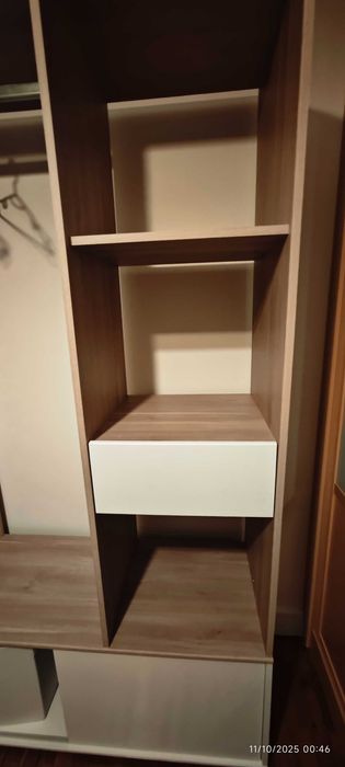 Vendo armário/roupeiro