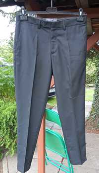 Spodnie czarne garniturowe slim fit S / M