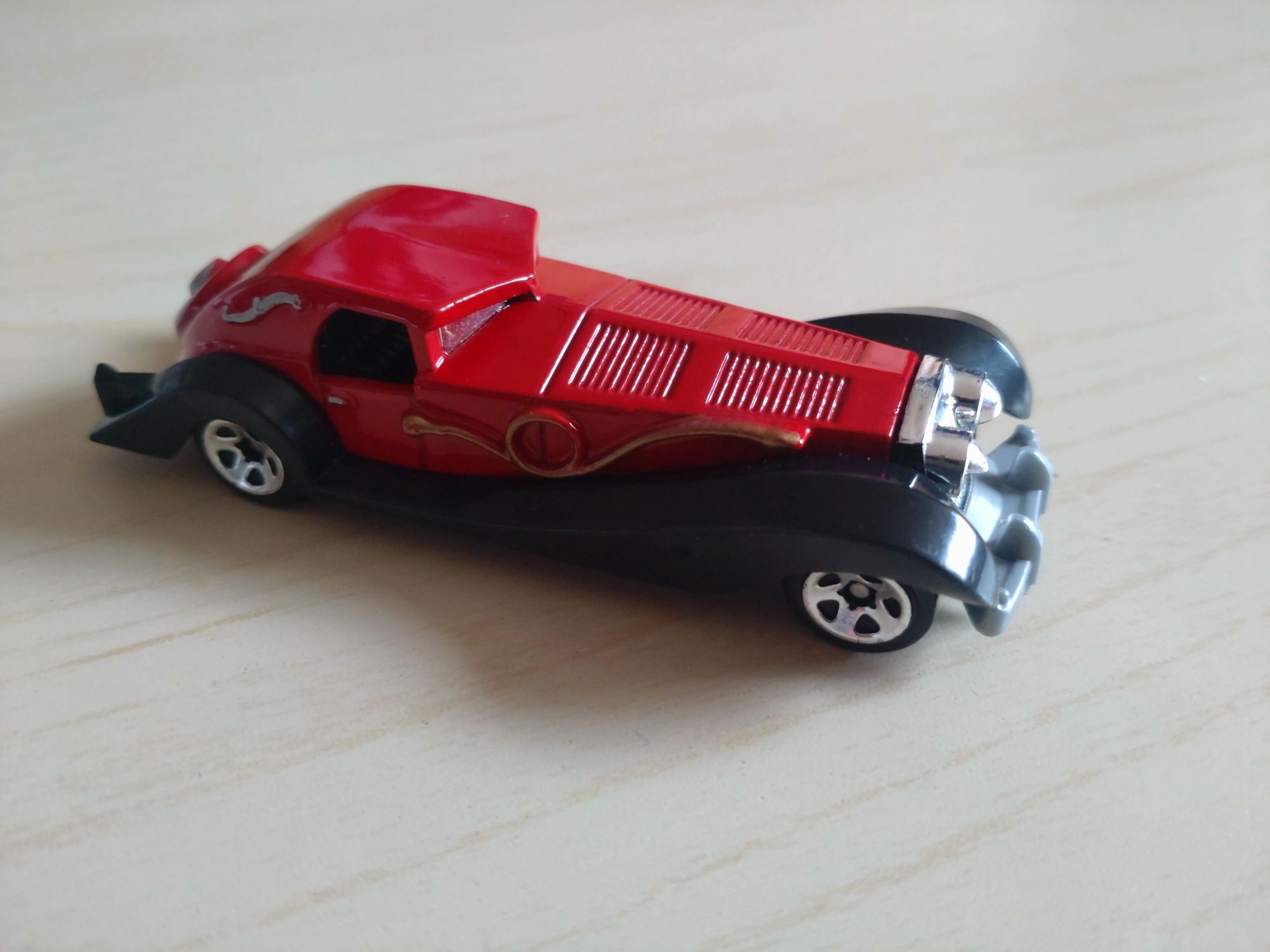 Hot Wheels Cruella de Vil 2018