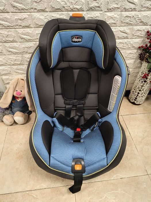 Автокрісло Chicco Nextfit Група 0+/1/2 (0-30кг) автокресло