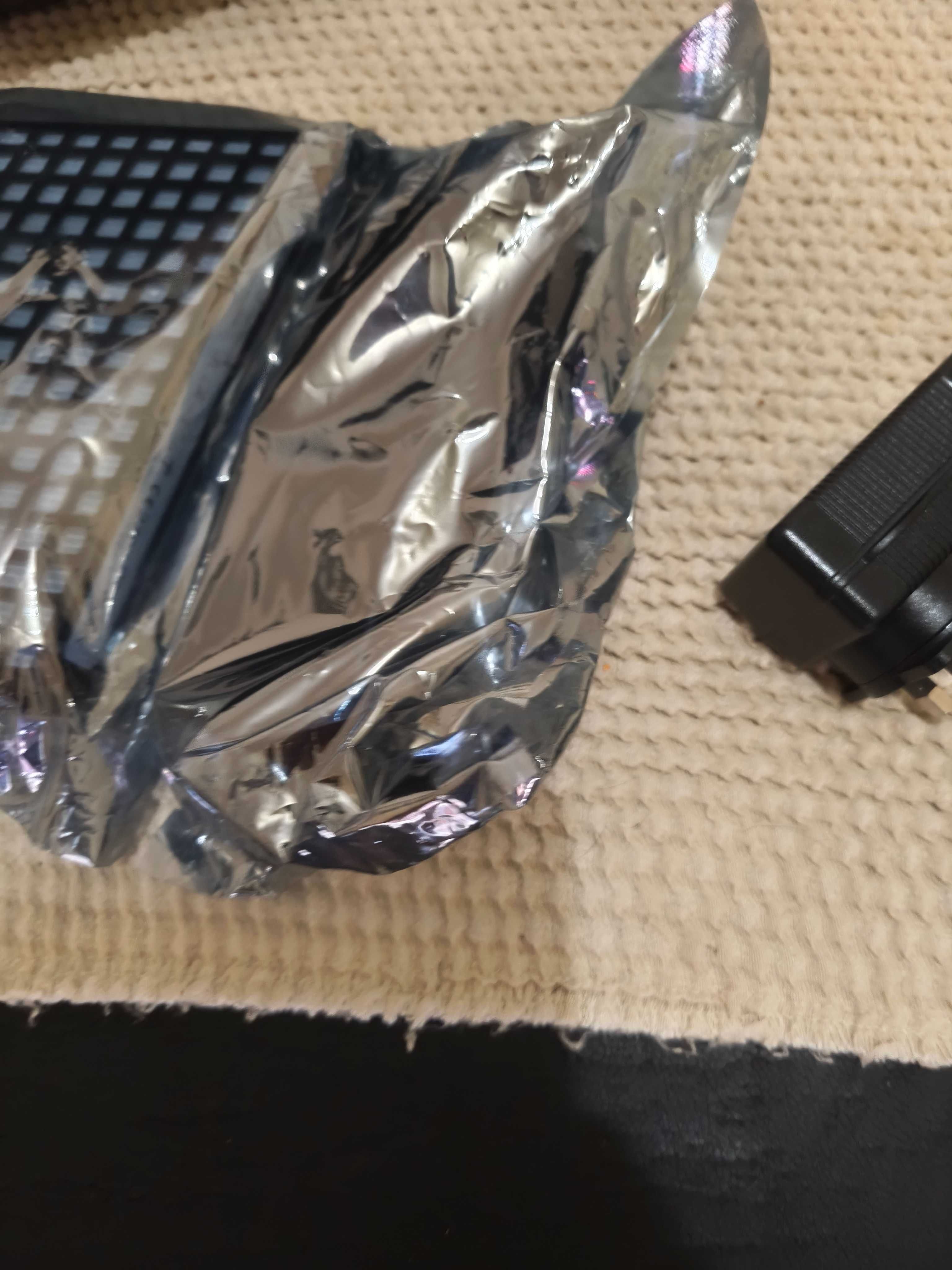 Máscara de soldar ventilada nova