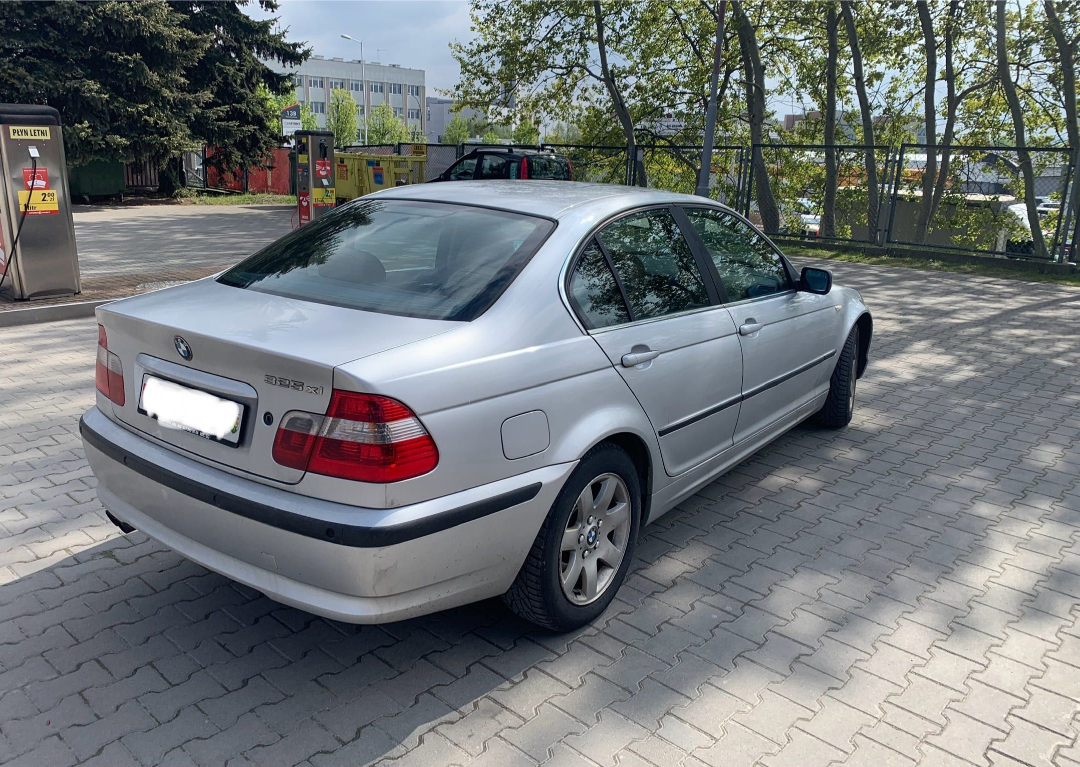 BMW e46 325xi srebrne