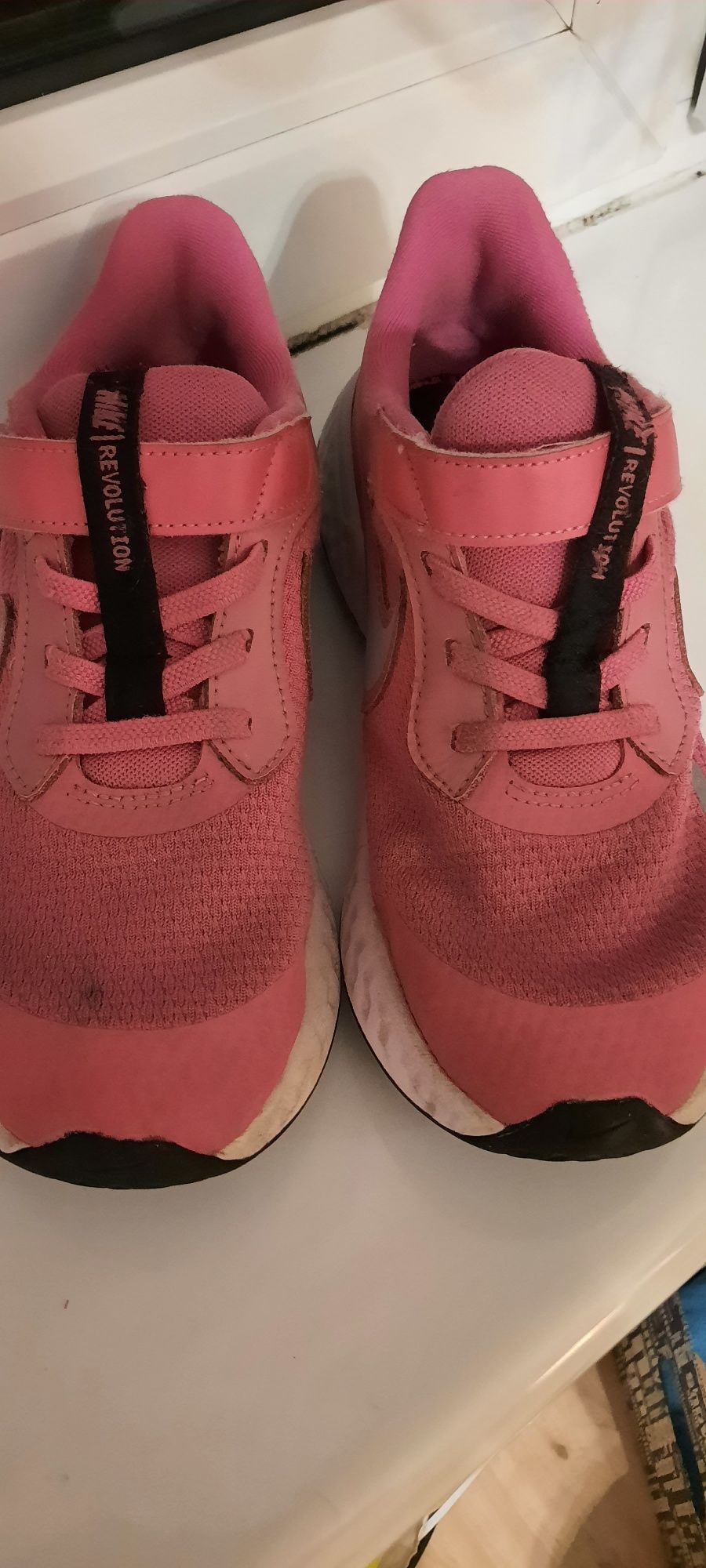 Adidasy Nike rozm. 34 różowe Leciutkie, szkoła