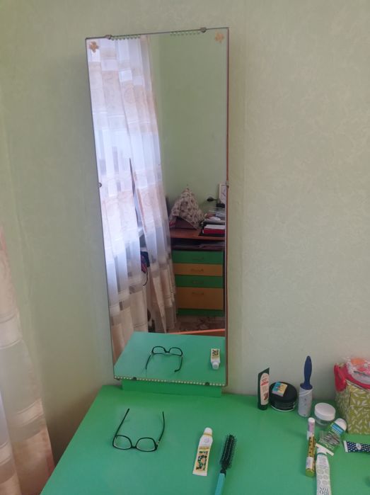 Трюмо тумба СРСР безкоштовно