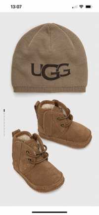 Комплект UGG з тапочок та шапки