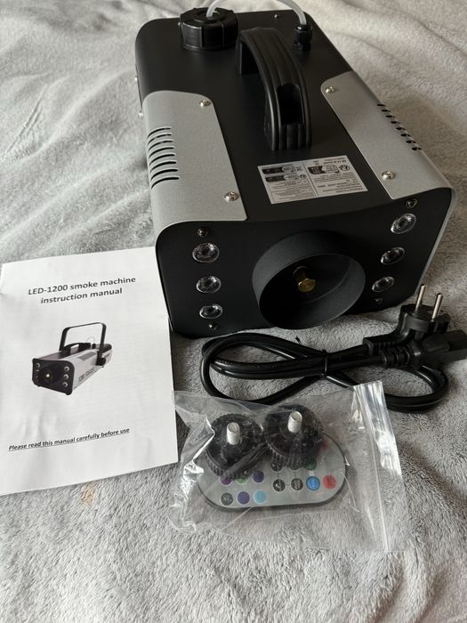 Wytwornica dymu LED FOGGER 1200W