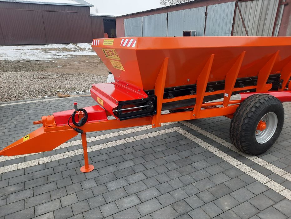 Rozsiewacz rcw 3 solarka piaskarka