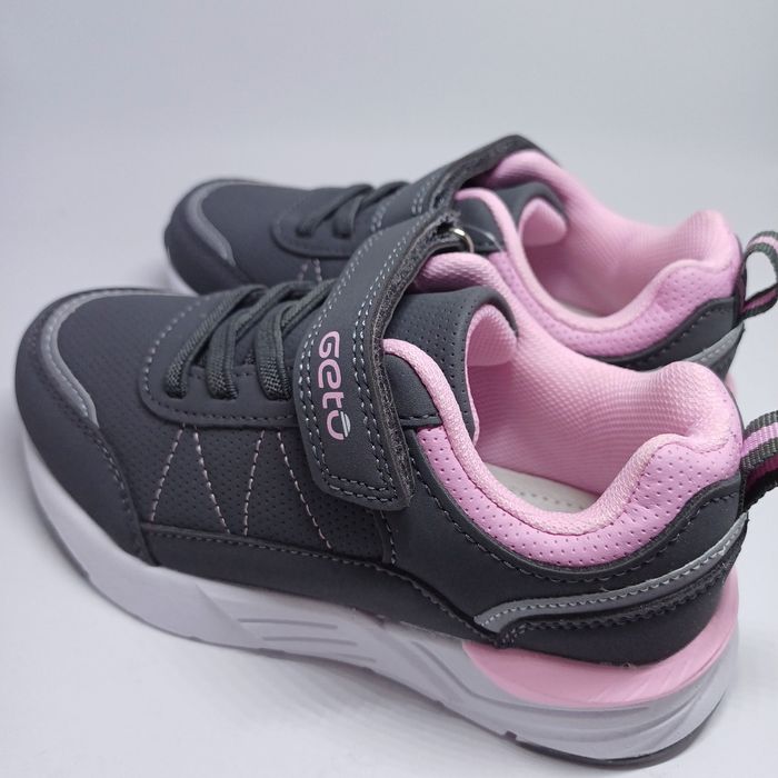 Nowe adidasy buty roz 26 wkładka skórzana profilowana