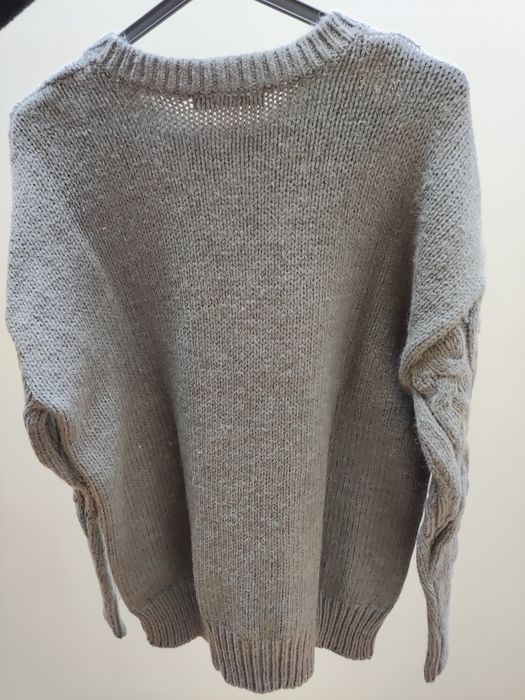 Camisola da Lefties cinzenta