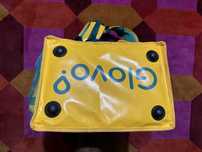 Vendo bolsa “pequena” Glovo como nova