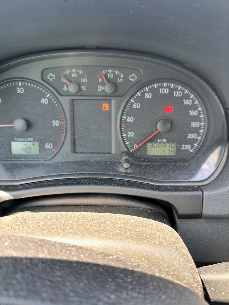 VW Polo ( 9n ) 1.4 Tdi, 80cv-2006