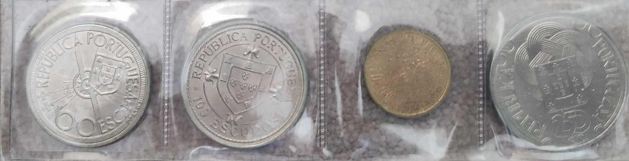 Bolsa com 20 moedas da minha coleção