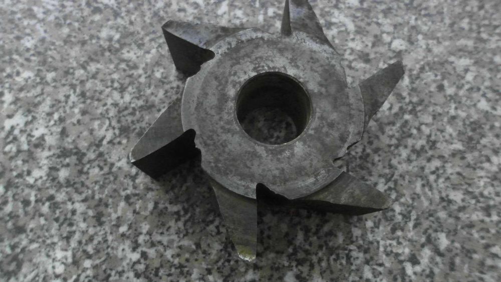 Фреза по дереву 130 х 45 х 32мм