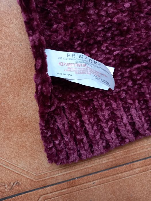 Cachecol Primark bordeaux