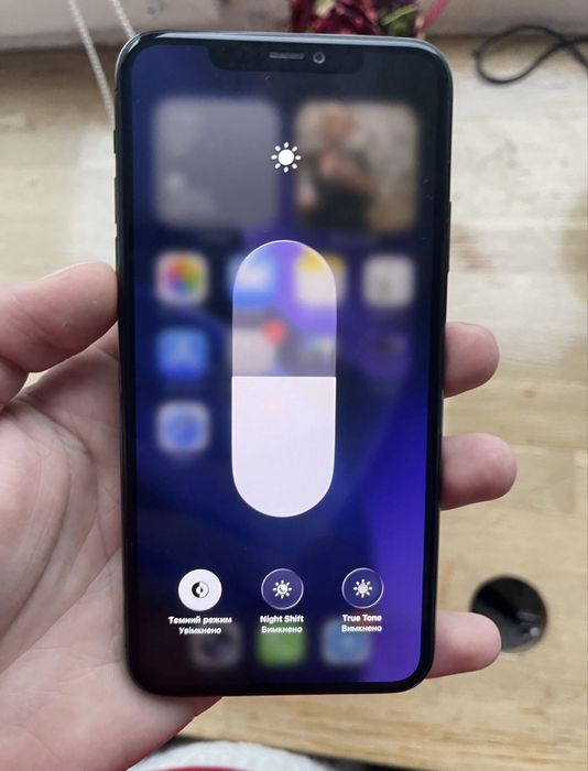 Продам айфон 11 про макс