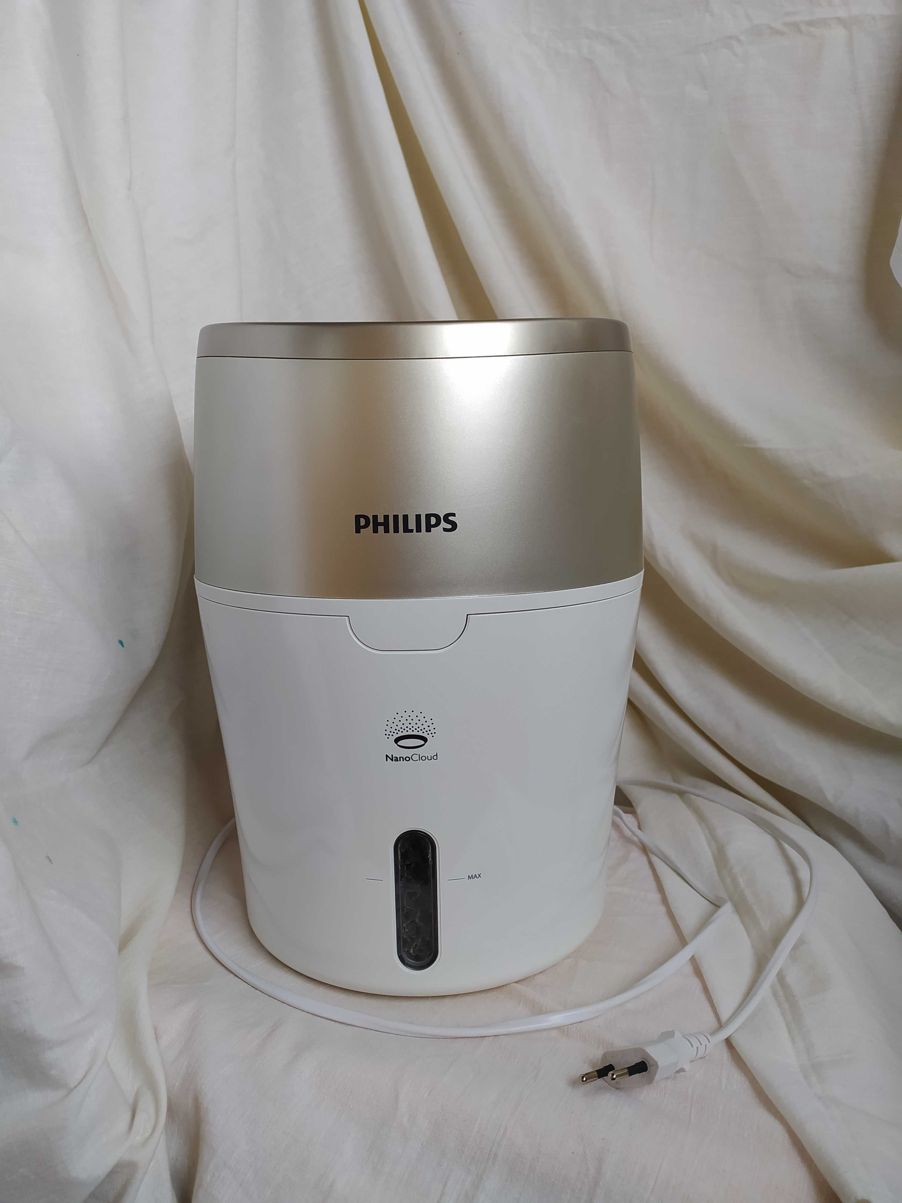 Увлажнитель воздуха Philips HU4803/01