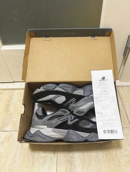 "Buty koszykówki "New_Balance_9060_Black_Castlerock_Grey R.44